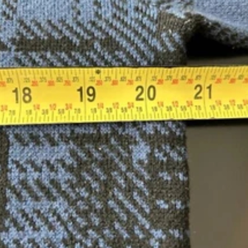 Sweater Dress‎ L Above Knee Gray With Asymetric Blue Plaid Detail Large - Picture 5 of 10